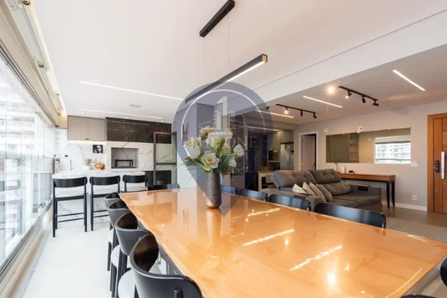 Imagem Venda de apartamento de luxo na Vila Mariana, São Paulo-SP: 4 quartos, 3 suítes, 2 salas, 5 banheiros, 2 vagas, 162m².
