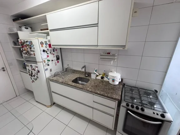 Imagem Amplo Apartamento no Pituba em Salvador Novo