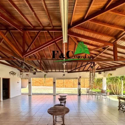 Imagem Chácara para Venda em Santa Cruz da Conceição, Santa Julieta, 2 dormitórios, 1 suíte, 1 banheiro, 4 vagas