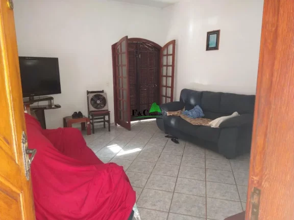 Imagem Casa para Venda em Limeira, Vila Rosana, 3 dormitórios, 1 suíte, 1 banheiro, 1 vaga