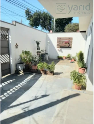 Imagem Imperdível casa à venda em Jundiaí-SP, Jardim Pacaembu: 3 quartos, 1 suíte, 1 sala, 1 banheiro, 6 vagas de garagem, 118m².