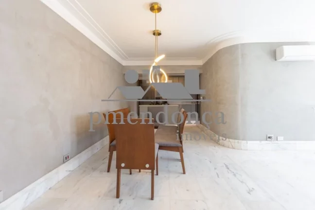 Imagem Apartamento à Venda em Perdizes todo reformado com 3 quartos e 2 vagas, 120m²