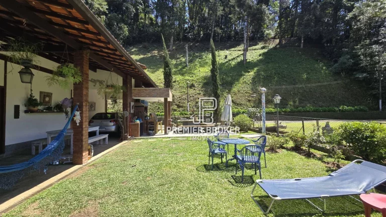 Imagem Casa à venda, 203 m² por R$ 1.280.000,00 - Granja Guarani - Teresópolis/RJ