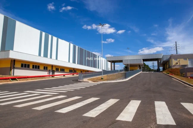 Imagem Galpão com 3503m2 em Limeira/SP
