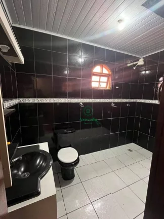 Imagem Sobrado com 3 dormitórios à venda, 222 m² por R$ 424.000,00 - Jardim Arapongas - Guarulhos/SP