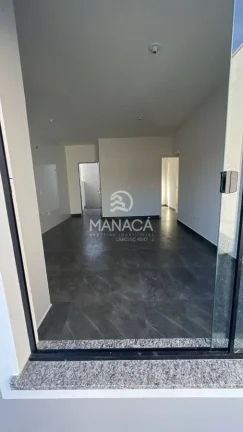 Imagem Linda casa com 02 dormitórios e amplo quintal - BARRA VELHA