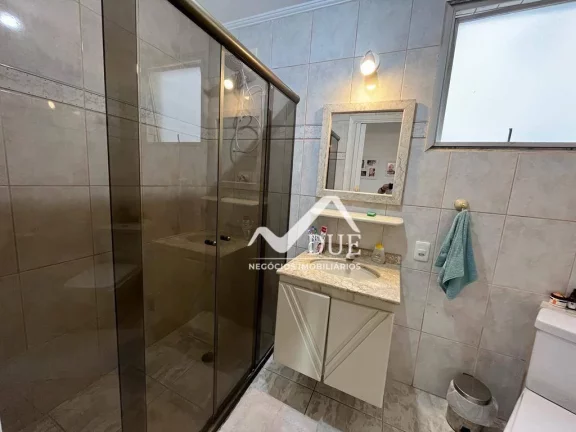 Imagem Apartamento com 2 dormitórios à venda, 72 m² por R$ 530.000,00 - Marapé - Santos/SP