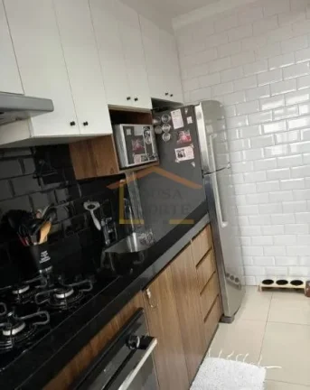 Imagem Apartamento 2 dormitórios, armários, banheiro, sala, cozinha, área de serviço, 1 vaga de garagem...