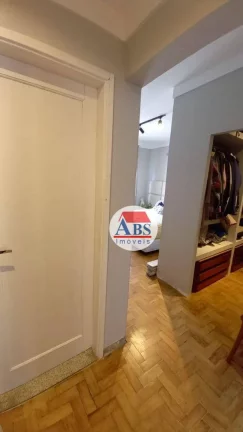 Imagem Edifício frente mar na Aparecida suíte com closet