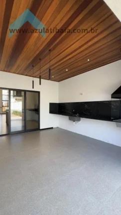 Imagem Casa com Piscina à Venda no Nova Gardênia  Atibaia/SP