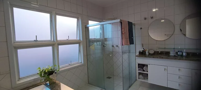Imagem Casa Cond Portal do Paraiso I 4 dorm 2 suites