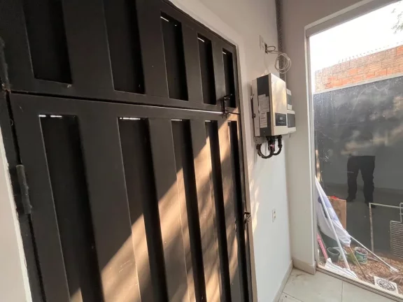 Imagem Casa em Condomínio para Venda em Cuiabá / MT no bairro Jardim Imperial