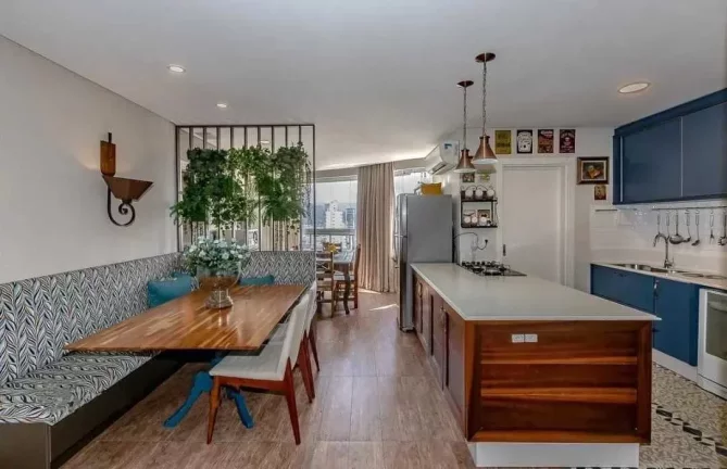 Imagem Apartamento mobiliado com 3 suítes e 3 vagas no centro de Balneário Camboriú