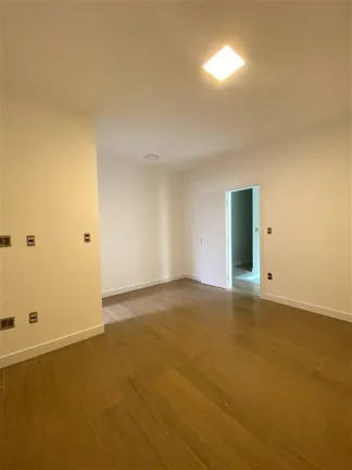 Imagem CASA COM 151.8 m² - TUPI - PRAIA GRANDE SP