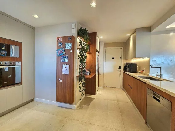 Imagem Apartamento mobiliado com 3 dormitórios suítes à venda no Stella Campo Belo SP