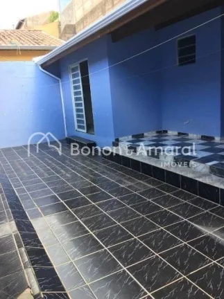 Imagem Casa a venda 3 quartos 1 suíte 

Casa constituída em 3 quartos sendo 1 suíte com hidromassagem, a...