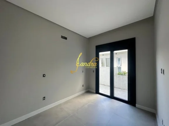 Imagem Casa térrea com 04 suítes, 150m² de área construída