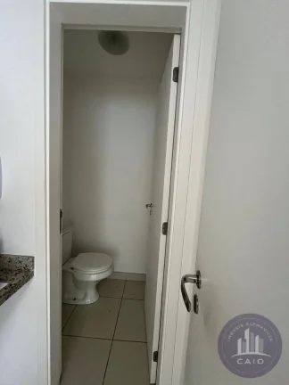 Imagem Sala para aluguel com 42m² por R$ 2.300,00/mês - Alphaville -SP