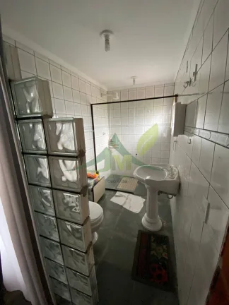Imagem Linda Chácara à Venda no Condomínio Rancho Querência em Piracaia
