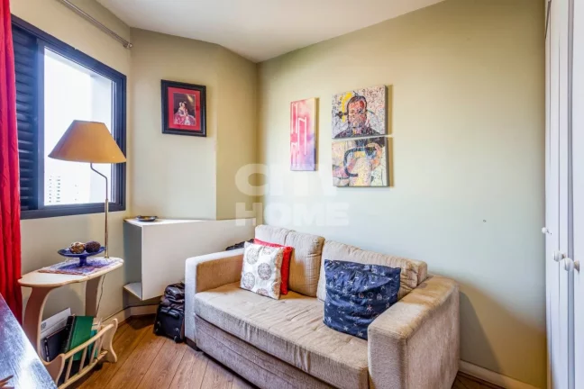 Imagem Apartamento de 127m², Alto de Pinheiros, com quatro dormitórios, sendo duas suítes, hall, lavabo,...