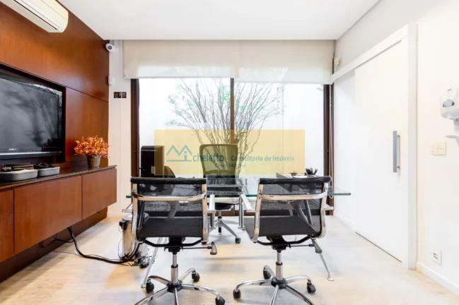Imagem CASA COMERCIAL em São Paulo - SP, Jardim América