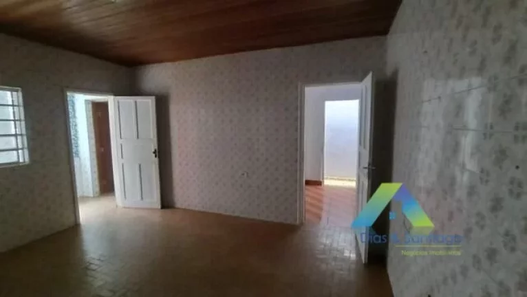 Imagem VILA CAMPESTRE Casa 187 metros, 4 dormitórios, EDICULA, 2 vagas com ótima localização e valor.