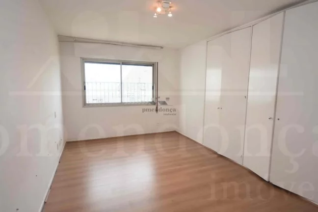 Imagem Apartamento em Ã³timas condiÃ§Ãµes com iluminaÃ§Ã£o natural e janelas em todos os ambiente...