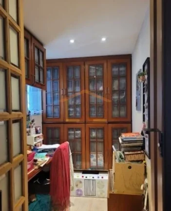 Imagem Apartamento com 120 m² de área útil. Conta com 3 dormitórios, sendo 1 suíte, além de um quarto...