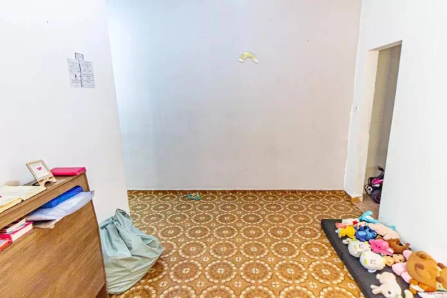 Imagem Casa com 3 Dormitórios à Venda na Vila Diva