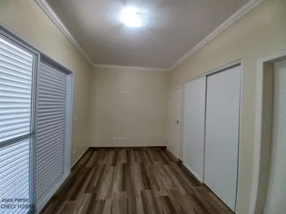 Imagem Casa de Alto Padrão à Venda em Condomínio Fechado na Cidade Litorânea de Peruíbe.