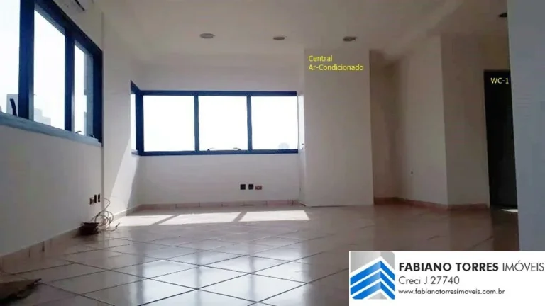 Imagem Sala Comercial com excelente localização e pronta para uso.