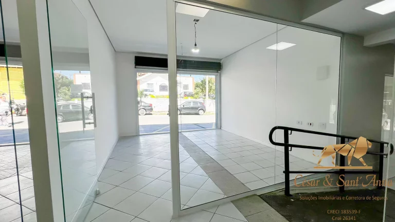 Imagem Salas e lojas comerciais para locação no centro de Abernéssia