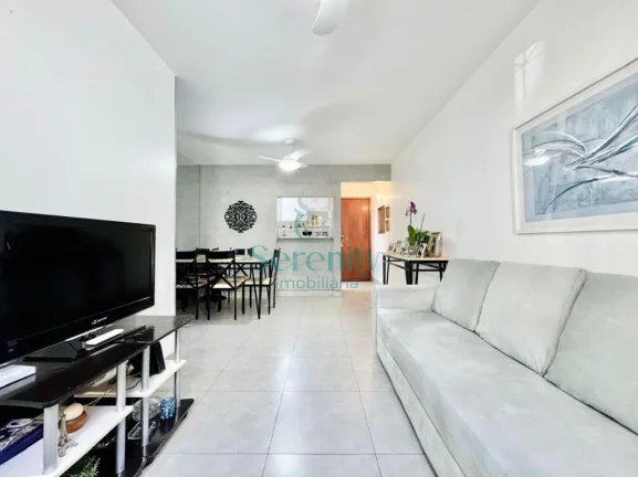 Imagem Apartamento com 3 Quartos à venda, 65m² - Gleba Fazenda Palhano