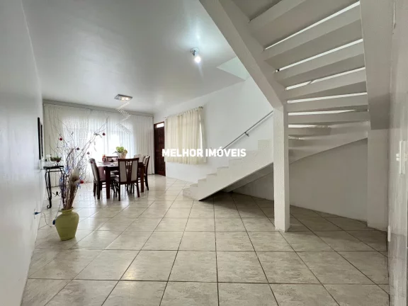 Imagem Casa com 04 dormitórios à venda - Nações - Balneário Camboriú/SC