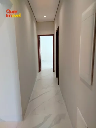Imagem Casa de Alto Padrão em Condomínio - com 3 Suítes no Jardim Valencia, Ribeirão Preto-SP: 156m², 4 Vagas de Garagem