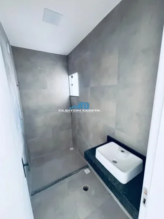 Imagem Casa para Venda em Feira de Santana, SIM, 2 dormitórios, 1 suíte, 1 banheiro, 2 vagas