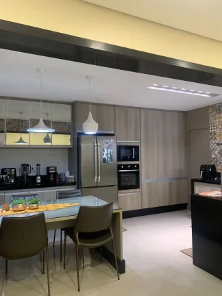 Imagem Sobrado com 3 dormitórios à venda, 200 m² por R$ 800.000,00 - Jardim Quaresmeira II - Suzano/SP