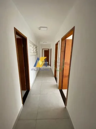 Imagem Sala comercial no centro de Santo André, pronta para uso