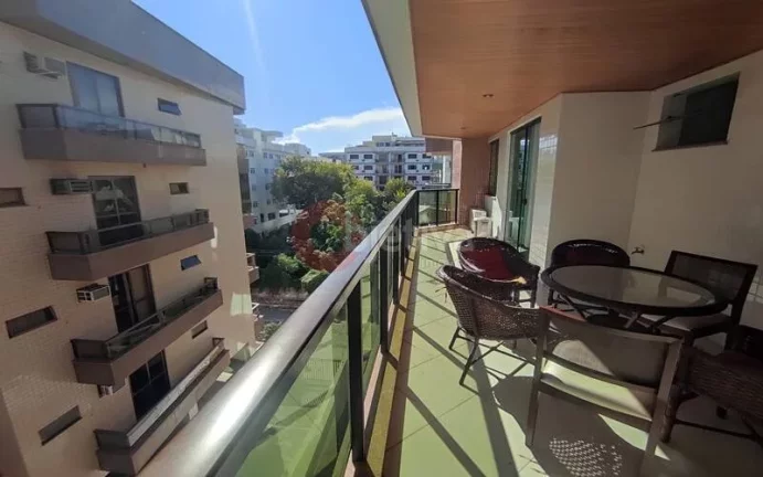 Imagem Apartamento de alto Padrão a venda de 3 quartos - Algodoal - Cabo Frio