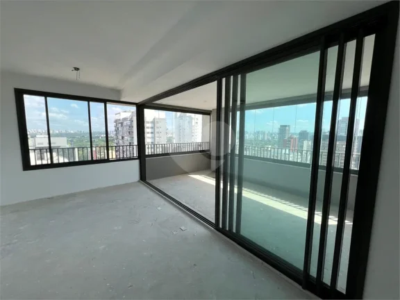 Imagem Cobertura à venda com 3 quartos, sendo 3 suítes, no condomínio Clari Pinheiros, São Paulo - SP