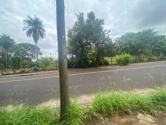 Imagem Fica localizado Araçatuba/SP. Ideal para projetos verticais Fica próximo ao Poupa tempo, ao lado d...