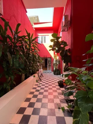 Imagem Imperdível casa à venda em São Paulo-SP, Jardim Paulistano: 3 quartos, 1 suite, 4 salas, 5 banheiros, 2 vagas, 275m²!
