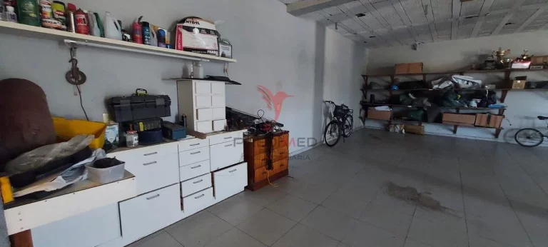 Imagem Casa para venda no Clube dos 500 , quintal, aceita financiamento. Guaratinguetá