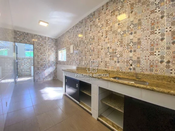 Imagem Casa à venda, 95 m² por R$ 450.000,00 - Pessegueiros - Teresópolis/RJ