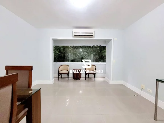 Imagem PITANGUEIRAS- CALÇADÃO , LINDO APARTAMENTO TOTALMENTE REFORMADO , GARAGEM NO PRÉDIO.