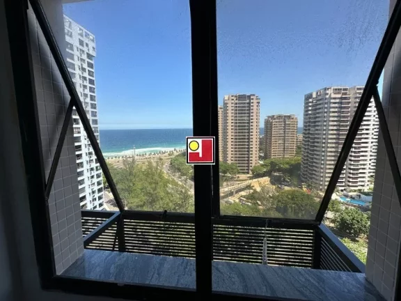 Imagem Vendo 1 suíte+depd, frontal mar, alto, vista maravilhosa, porteiro 24h, 2 vagas, ônibus, clube, piscina, sauna, churrasqueira, futebol, ginasio esport