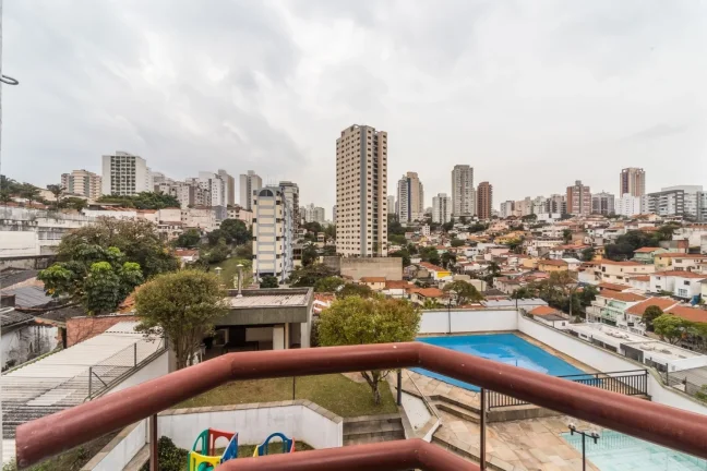 Imagem Apartamento 93M² Reformado, 3Q, 1 Suíte, 2 Banheiros, 2 Vagas, Varanda, Piscina, Academia, Churrasqueira, Playground, Salão de Festas e Jogos, Quadra.