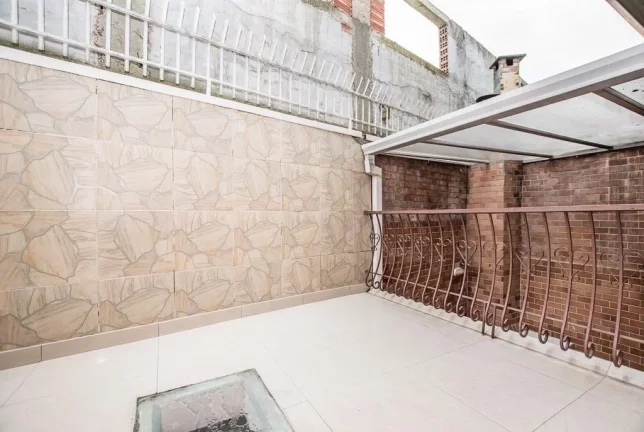 Imagem Sobrado 4 quartos no Santo Inácio.