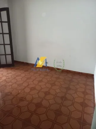 Imagem Aconchegante Sobrado a Venda -SP