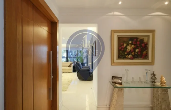 Imagem Imperdível oportunidade de compra ou aluguel de apartamento de luxo em Perdizes, São Paulo-SP: 4 quartos, 3 suítes, 3 salas, 5 banheiros, 3 vagas de garagem, 226m².